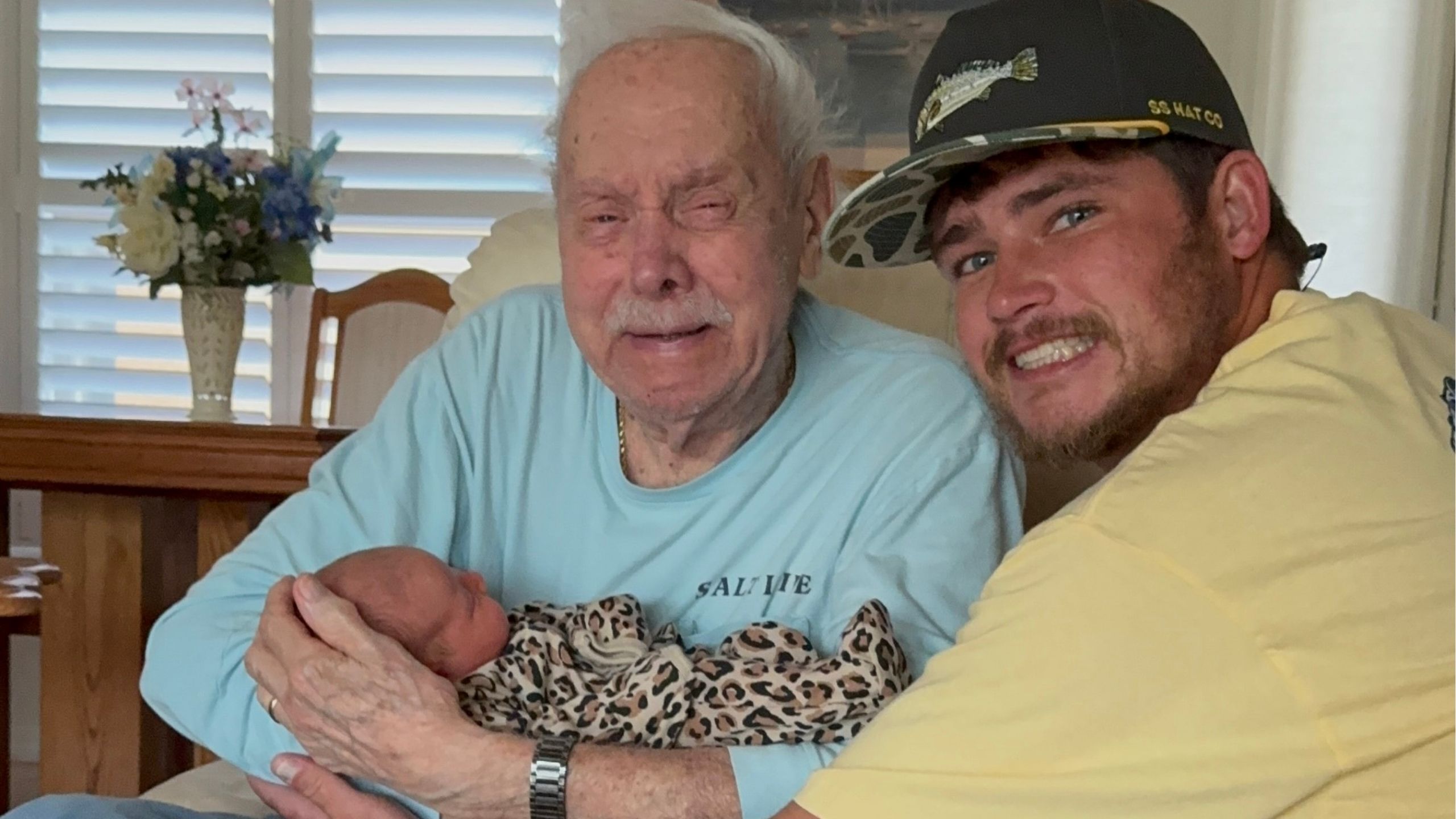 92-Year-Old Gets Emotional Holding Great Great Granddaughter For First Time